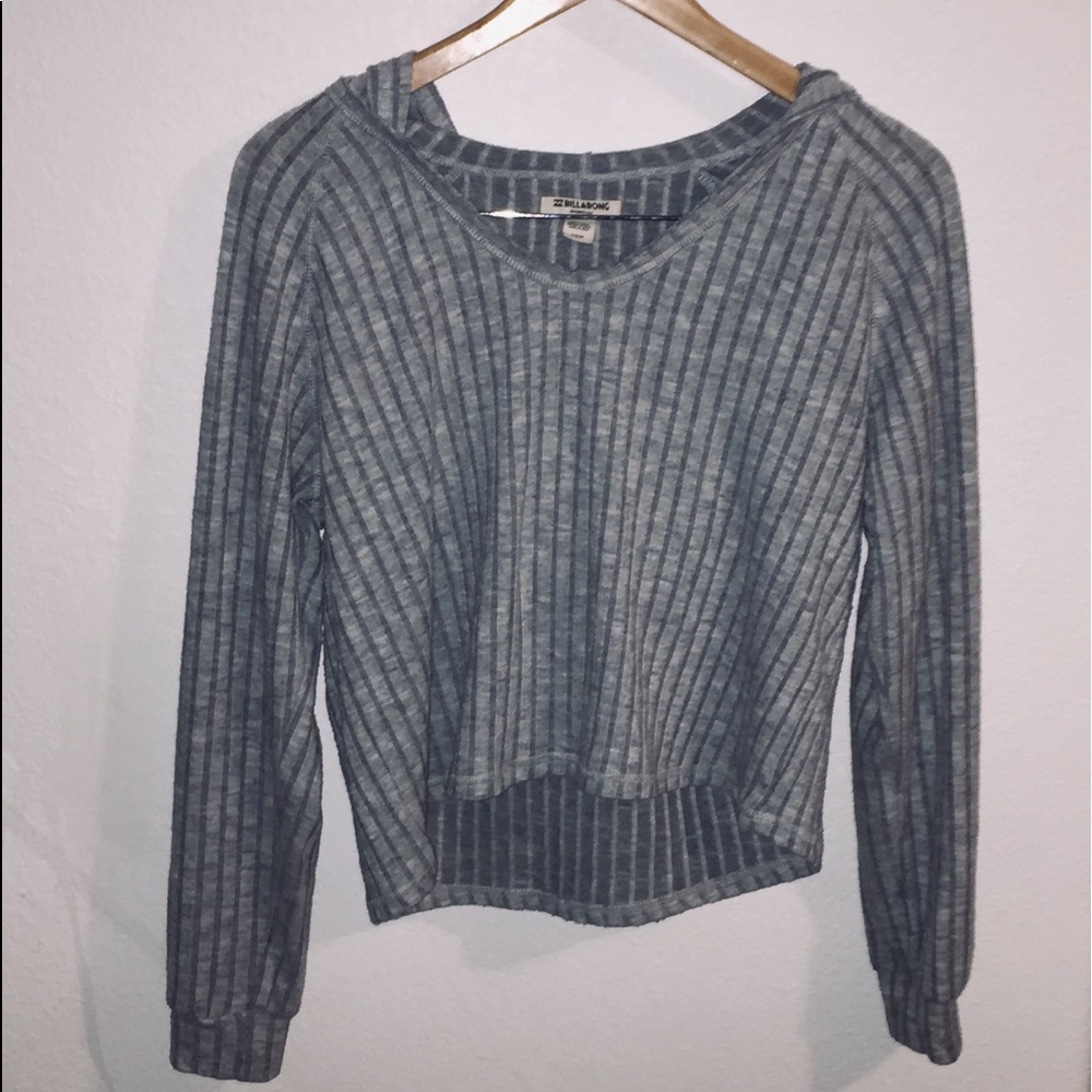 Small long sleeved shirt with hood